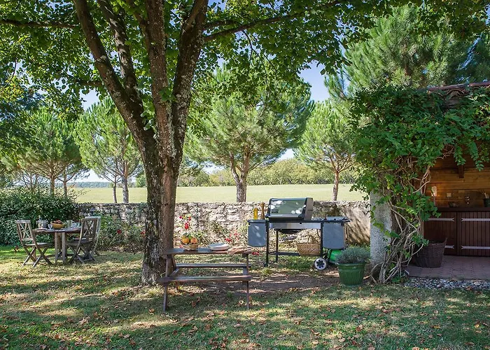 Domaine De Labarthe 4* Espere