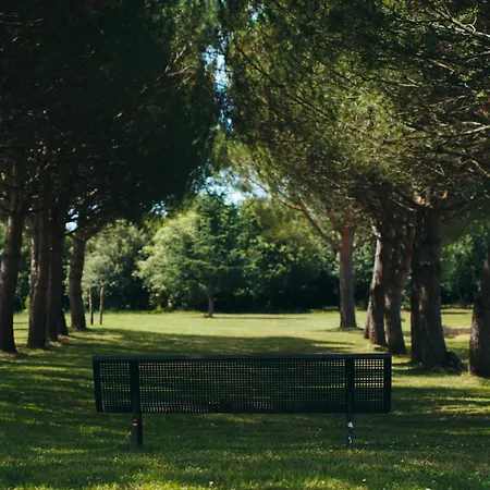 Domaine De Labarthe فندق مبيت وإفطار