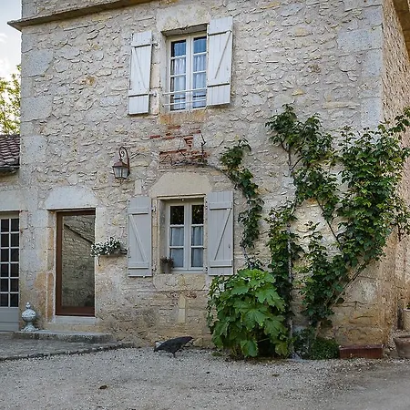 فندق مبيت وإفطار Domaine De Labarthe 4*